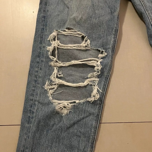 AE Strigid Ripped Highest Waist Baggy Straight Jean Size 00 - Picture 4 of 13